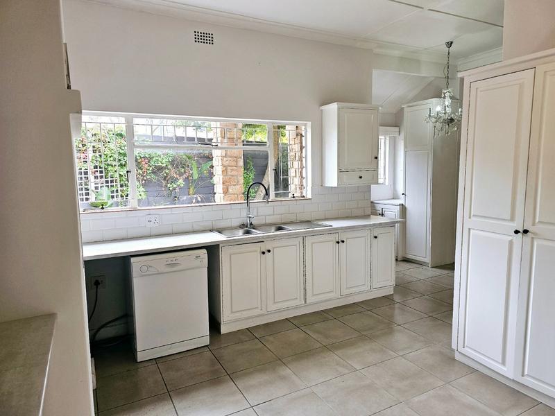 3 Bedroom Property for Sale in Mossel Bay Central Western Cape